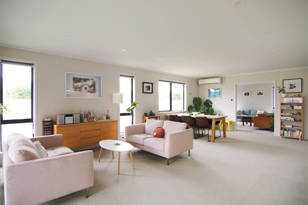 House In Hamilton Villa ภายนอก รูปภาพ